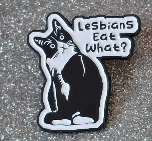 Lesbians eat what cool daft - what?,