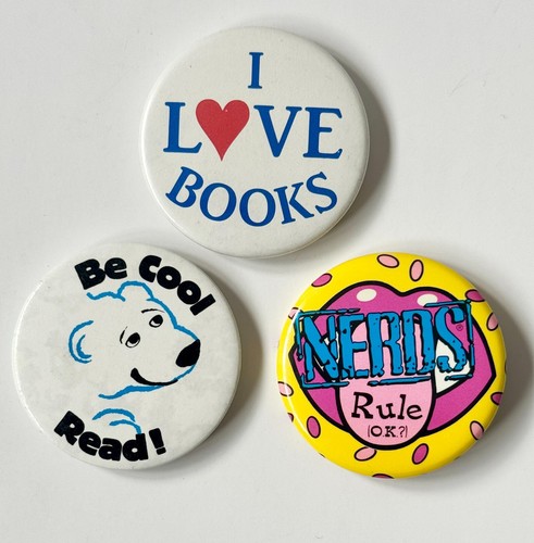 Vintage pin badges i - vintage, "i